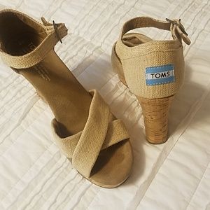Wedge shoe